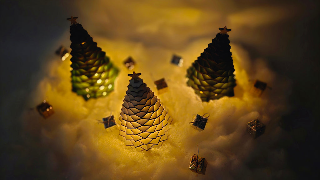 Praznična lesena drevesca